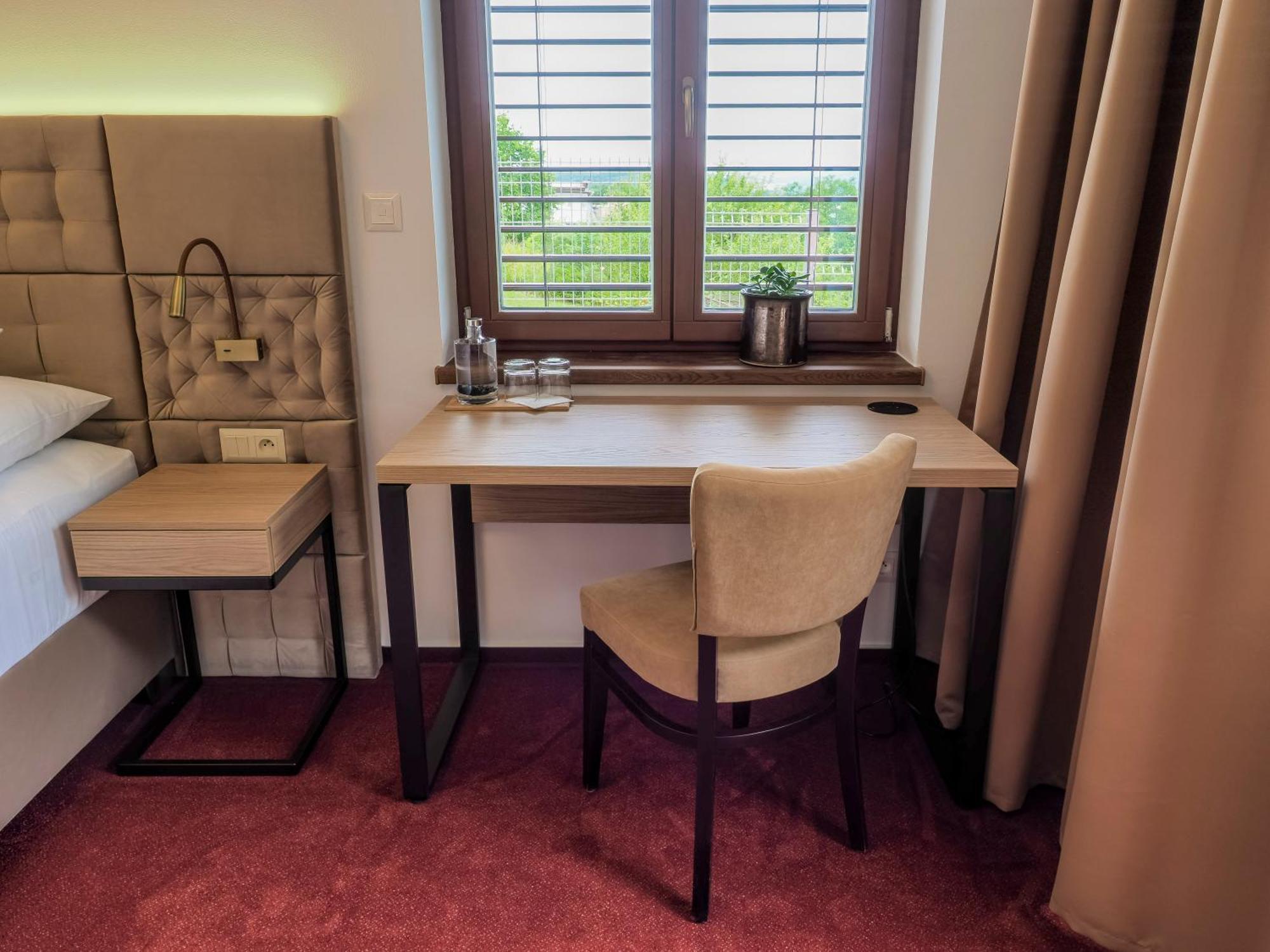 Hotel Cvilin Κρνοβ Εξωτερικό φωτογραφία