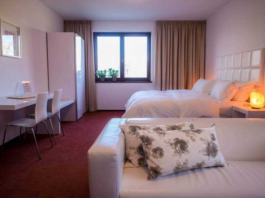 Hotel Cvilin Κρνοβ Εξωτερικό φωτογραφία